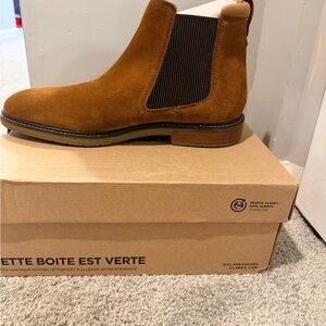 Clarks Men's Tan Suede Ankle Boots